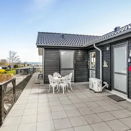 Feriehus Beautiful In With Wifi