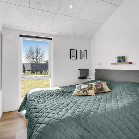 Ferienhaus Beautiful In With Wifi *